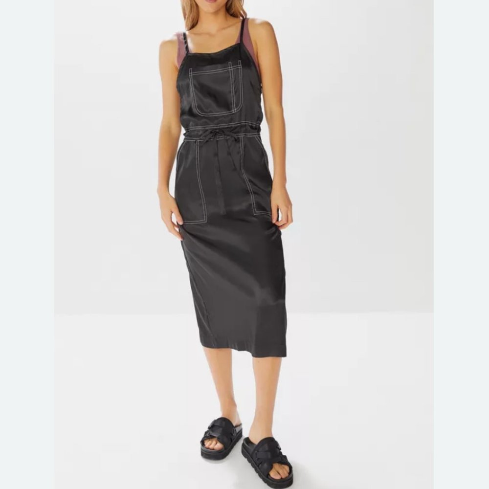 UO Gaya Contrast Stitch Midi Dress